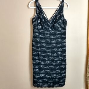 Suzi Chin for Maggy Boutique V-Neck Dress Black Lace Overlay Size 10 Made in USA